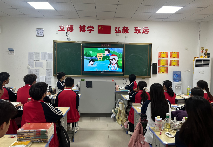 d2cfb4f8a6ac6039d369fa588d4c123